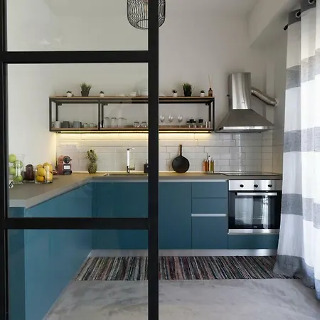 Umi Urban Suites *